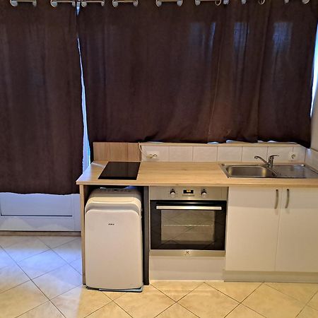 Zana Apartments Stari Grad  Εξωτερικό φωτογραφία