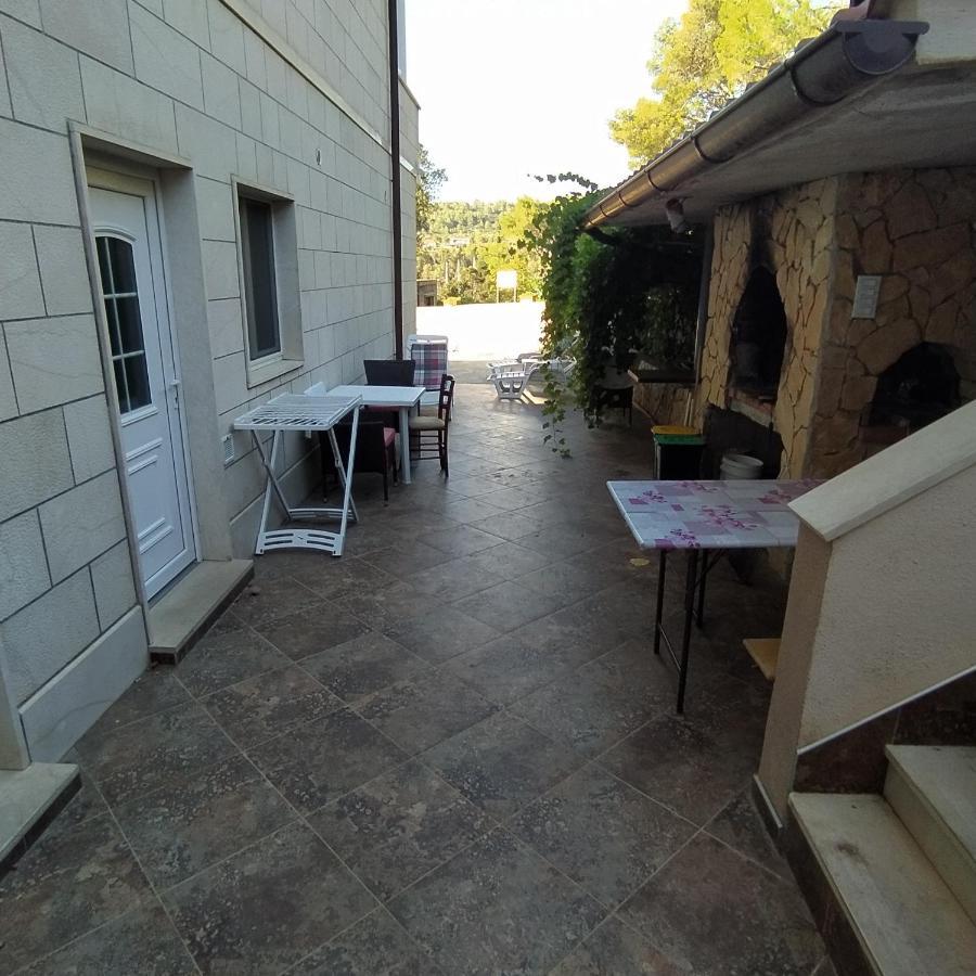 Zana Apartments Stari Grad  Εξωτερικό φωτογραφία