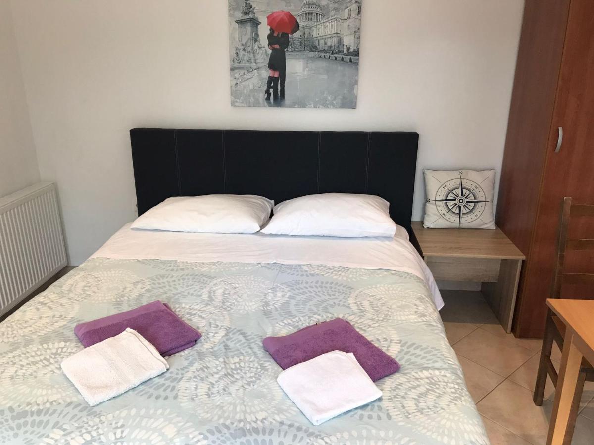 Zana Apartments Stari Grad  Εξωτερικό φωτογραφία